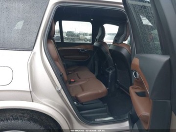 Volvo XC90 II 2023 Volvo XC 90 Recharge Plug-In Hybrid T8 Plus Dark Theme 2023 2.0 Hybryda, zdjęcie 14