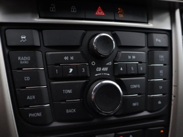 Opel Astra J Hatchback 5d 1.4 Turbo ECOTEC 140KM 2011 Opel Astra 1.4 T, Automat, Klima, Klimatronic, zdjęcie 15