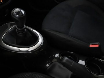 Nissan Juke I SUV Facelifting DIG-T 115KM 2014 Nissan Juke panorama navi kamera360 klima-auto, zdjęcie 27