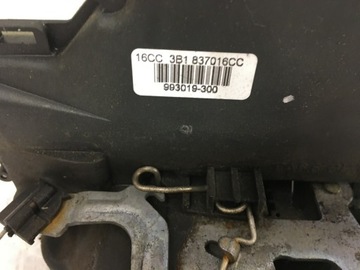 ZÁMEK DVEŘE CENTRÁLNÍ PRAVÝ PŘEDNÍ SEAT SKODA AUDI 3B1837016AD 3B1837016CC