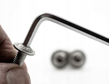 M5x30 ŚRUBA DO OWIEWEK KOŁNIERZOWA NIERDZEWNA 7380F (10)