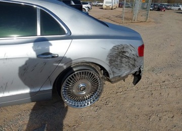 Bentley Continental II 2016 Bentley Flying Spur 2016r., V8, 4L, od ubezpieczalni 4.0 Benzyna 507KM, zdjęcie 4