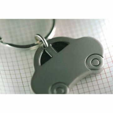 Автомобильный брелок ко Дню отца с вашим логотипом-гравировкой