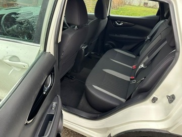 Nissan Qashqai II Crossover Facelifting 1.2 DiG-T 115KM 2018 Nissan Qashqai Przebieg 80 tys. km Po-lift 2018r., zdjęcie 25
