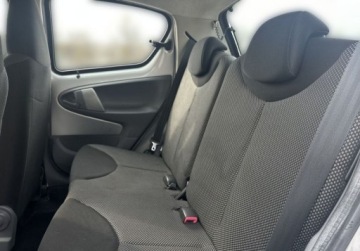 Toyota Aygo I Hatchback 3d 1.0 VVT-i 68KM 2010 Toyota Aygo 1.0 VVT-i Sol EU5 Benzyna 68KM, zdjęcie 15