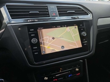 Volkswagen Tiguan II SUV Facelifting 2.0 TDI 200KM 2020 Volkswagen Tiguan 4x4, HAK, Webasto, Panorama, FullLED Matrix, VAT 23 2.0, zdjęcie 25