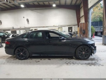 Jaguar XF II 2022 Jaguar XF R-Dynamic SE P300 2022 2.0l 2.0 Benzyna 296KM, zdjęcie 6