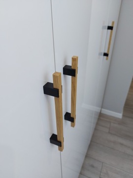 Uchwyt meblowy drewniany dębowy Reling dł.230mm