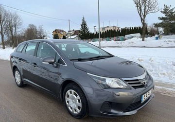 Toyota Avensis III Wagon Facelifting 1.6 Valvematic 132KM 2015 Toyota Avensis 1,6 Benz. 132 KM, Zadbany 1.6 Benzyna 132KM, zdjęcie 4