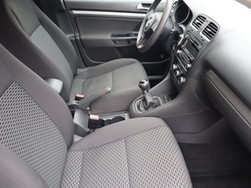 Volkswagen Golf VI Variant 1.6 TDI-CR DPF BlueMotion 105KM 2010 VW Golf 1.6 TDI, Salon Polska, Klima, Parktronic, zdjęcie 8