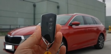 Чехол Skoda Octavia Kodiaq Cupra Formentor Terramar Ateca VW Passat Tiguan