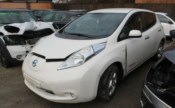 Nissan Leaf I Hatchback 5d Facelifting Elektryczny 109KM 2016 Nissan Leaf Elektryczny 109KM