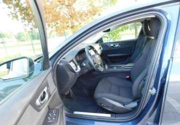 Volvo V60 II  2021 Volvo V60 z Gwarancja Fotele Podgrzewane Kamera 2.0 Diesel 197KM, zdjęcie 5