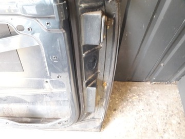 DVEŘE LEVÝ PŘEDNÍ VW PHAETON LR7T 02-05R