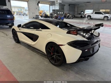 McLaren 570S Coupe 2016 3.8l 3.8 Benzyna 562KM, zdjęcie 1