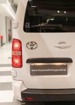 Toyota 2024 Toyota Proace Verso Verso 2.0 D4-D Long Business 2.0 Diesel 144KM, zdjęcie 16
