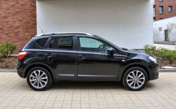 Nissan Qashqai I Crossover 2.0 140KM 2010 Nissan Qashqai 2,0 Lift Panorama 2.0 Benzyna 140KM, zdjęcie 4