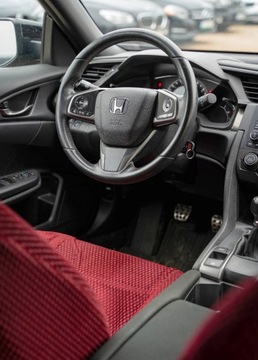 Honda Civic X Hatchback 5d 1.5 VTEC Turbo 182KM 2017 Honda Civic Honda Civic X 1.5 i-VTEC 182KM 1.5 Benzyna 182KM, zdjęcie 12