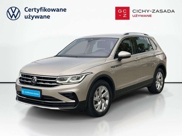 Volkswagen Tiguan II SUV Facelifting 1.5 TSI 150KM 2023 Volkswagen Tiguan TSI 150KM Elegance DSG FVAT23 MATRIX Kamery 360