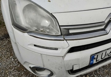 Citroen Berlingo II Combi Facelifting 1.6 HDI 90KM 2014 Citroen Berlingo 2014r, Salonowy, 1.6 HDI. Lekko uszkodzony tyl. Jezdzi. V, zdjęcie 22