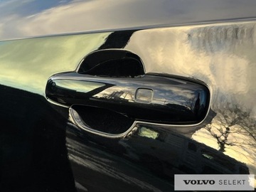 Volvo XC60 II 2021 Volvo XC 60 SalonPL B5B AWD RDesign High Beam BLIS, zdjęcie 31