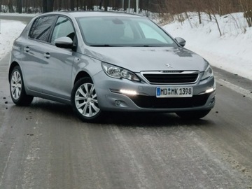 Peugeot 308 II Hatchback 5d 1.2 PureTech 130KM 2017 Peugeot 308 T9 1.2 Benzyna 131KM, zdjęcie 9