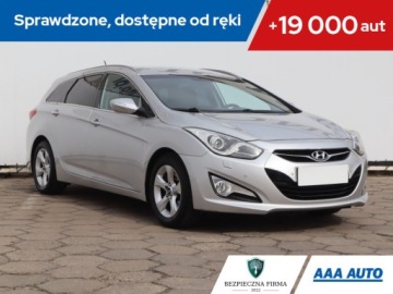 Hyundai i40 Kombi 1.6 GDI 135KM 2012 Hyundai i40 1.6 GDI, Xenon, Klima, Klimatronic