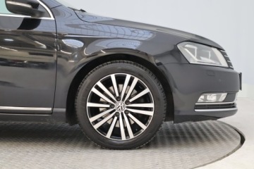 Volkswagen Passat B7 Variant 2.0 TDI CR DPF BlueMotion 140KM 2014 VW Passat 2.0 TDI, Xenon, Klima, Klimatronic, zdjęcie 14