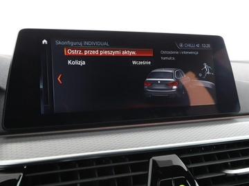 BMW Seria 5 G30-G31 Touring 520d 190KM 2018 BMW 520 FV23 520d Automat xDrive M Sport Nawigacja, zdjęcie 25