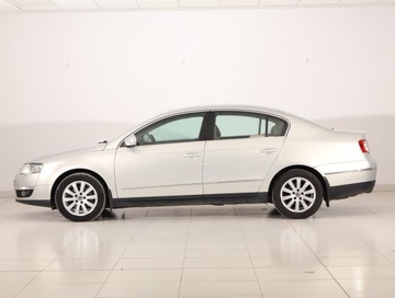 Volkswagen Passat B6 Sedan 1.4 TSI 122KM 2009 VW Passat 1.4 TSI, Salon Polska, Navi, Xenon, zdjęcie 2