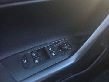 Volkswagen Polo VI Hatchback 5d Facelifting 1.0 TSI 95KM 2022 Volkswagen Polo 1.0TSI 95KM LIFE FV23 Serwisowany Salon Polska Bezwypadkowy, zdjęcie 11