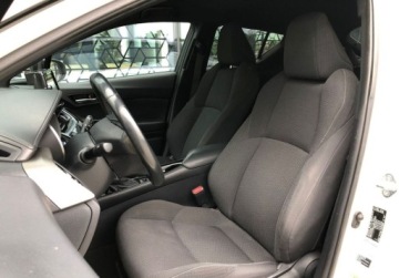 Toyota C-HR I Crossover 1.8 Hybrid 122KM 2018 Toyota C-HR CHR 1.8 Hybrid Prestige Kamera cofania Toyota Mikolajczak, zdjęcie 28