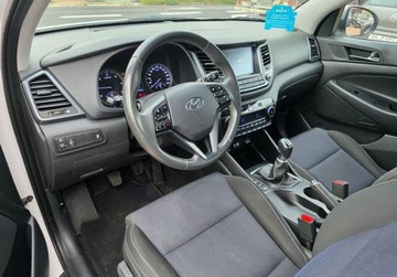 Hyundai Tucson III SUV 1.7 CRDI 115KM 2018 Hyundai Tucson 100BezwypadkowyBogata wersjasuper stan 1.7 Diesel 116KM, zdjęcie 8