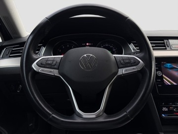 Volkswagen Passat B8 Limousine Facelifting 2.0 TSI 190KM 2021 Volkswagen Passat VW Passat 2.0 TSI 190KM DSG Elegance Premium 2.0 190KM, zdjęcie 9