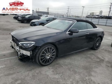 Mercedes Klasa E W214 2023 Mercedes-Benz Klasa E 450 2023 3.0l 3.0 Benzyna 362KM