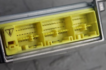 MODUL ŘÍZENÍ AIRBAG AIR NÁDRŽ NISSAN JUKE 10-19