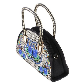 Пельмени в кальтовом, этническом стиле, вышитые.