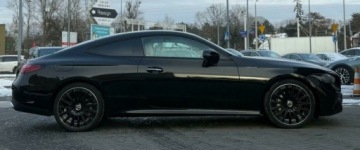 Mercedes CLE Coupe 2.0 200 204KM 2024 Mercedes-Benz CLE CLE200 AMG - bezowe wnetrze 2.0 Benzyna 204KM, zdjęcie 2