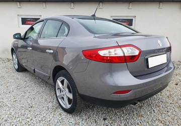 Renault Fluence Sedan 2.0 16V 140KM 2011 Renault Fluence SLICZNY 2.0 16V Benzyna AUTOMA..., zdjęcie 3