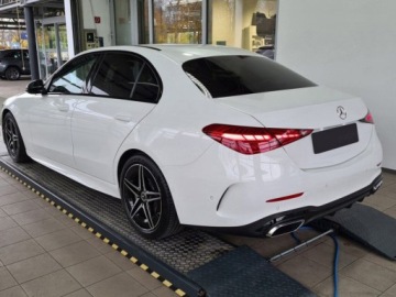 Mercedes Klasa C W206 Limuzyna 1.5 200 204KM 2025 C Klasa 200 4-Matic AMG 1.5 (204KM) 2025, zdjęcie 2