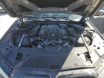 BMW Seria 7 G11-G12 2021 BMW Seria 7 750 XI 2021 4.4l 4.4 Benzyna 523KM, zdjęcie 6
