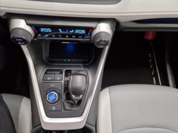 Toyota RAV4 V SUV Facelifting 2.5 Hybrid Dynamic Force 222KM 2024 Toyota RAV4 2.5 Hybrid Executive 4x4 V (2018-) 2.5, zdjęcie 19