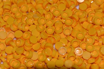 LEGO płytka tile Bright Light Orange 1x1 98138 50szt
