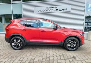 Volvo XC40 2023 Volvo XC 40 2.0 B3 MILD HYBRID Automat PlusDark SalonPL SerwisASO FV23 Gwa, zdjęcie 6