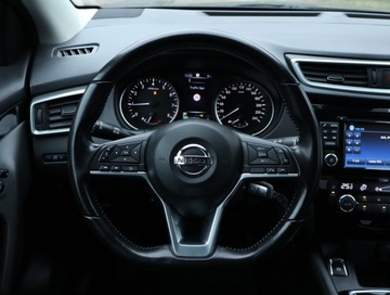 Nissan Qashqai II Crossover Facelifting 1.2 DiG-T 115KM 2018 Nissan Qashqai 1.2 DIG-T, Automat, Navi, Klima, zdjęcie 18