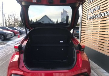 Toyota C-HR II SUV 1.8 Hybrid 140KM 2025 Toyota C-HR Toyota C-HR 1.8 Hybrid Executive 1.8 Hybryda 140KM, zdjęcie 5