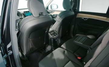 Volvo XC90 II SUV Plug-In Facelifting 2024 2.0 T8  455KM 2025 Volvo XC 90 Volvo XC 90 T8 AWD Ultra Bright 2.0 Hybryda Plug-in 455KM, zdjęcie 15