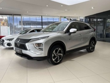 Mitsubishi Eclipse Cross SUV PHEV 2.4 188KM 2021 Mitsubishi Eclipse Cross Intense 4WD, Kamera cofania, 1 wlasciciel, FV 23