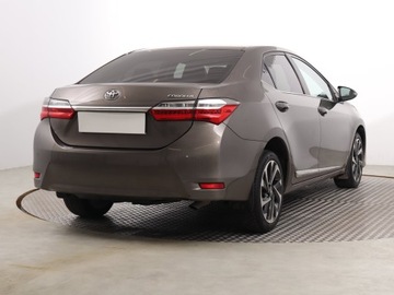 Toyota Corolla XI Sedan Facelifting 1,6 Valvematic 132KM 2018 Toyota Corolla 1.6 Valvematic, Salon Polska, zdjęcie 4