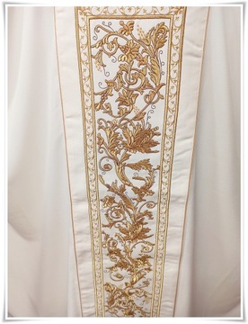 Готическая литургическая риза экрю KOR/040/05